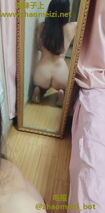 沙坪坝丰乳肥臀青青