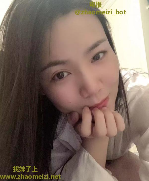 偲偲温柔美女