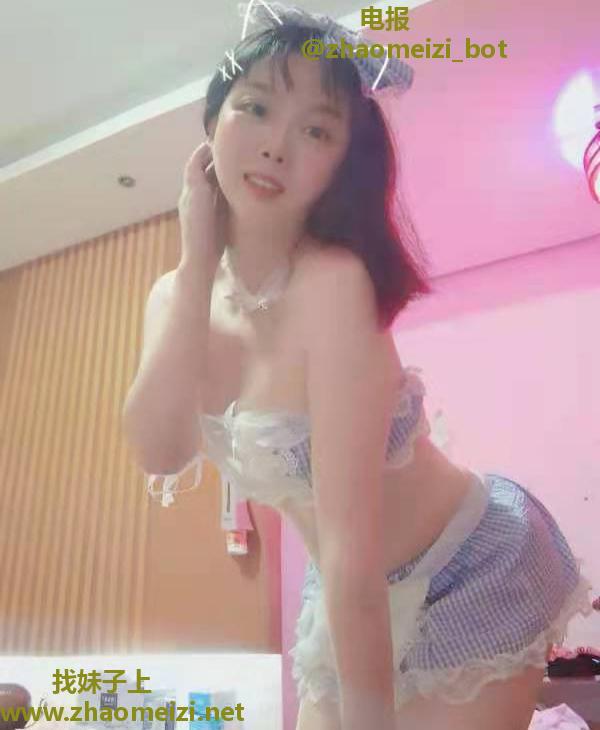 体验嫩妹乐乐