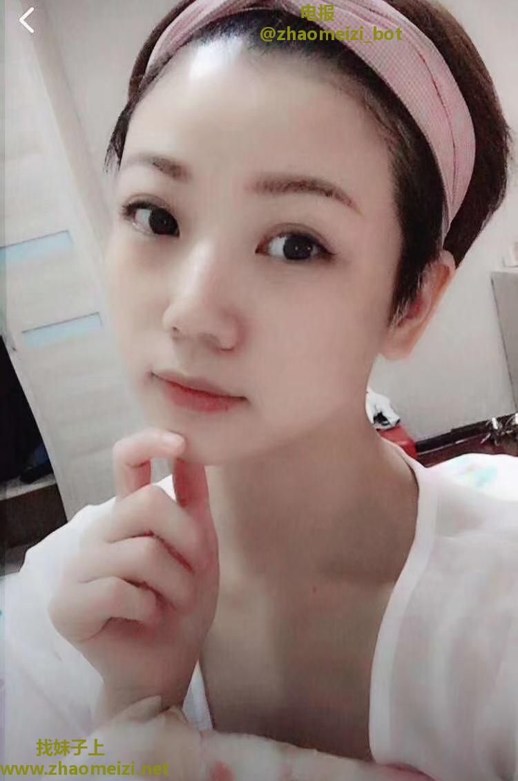 闵行小小妹子