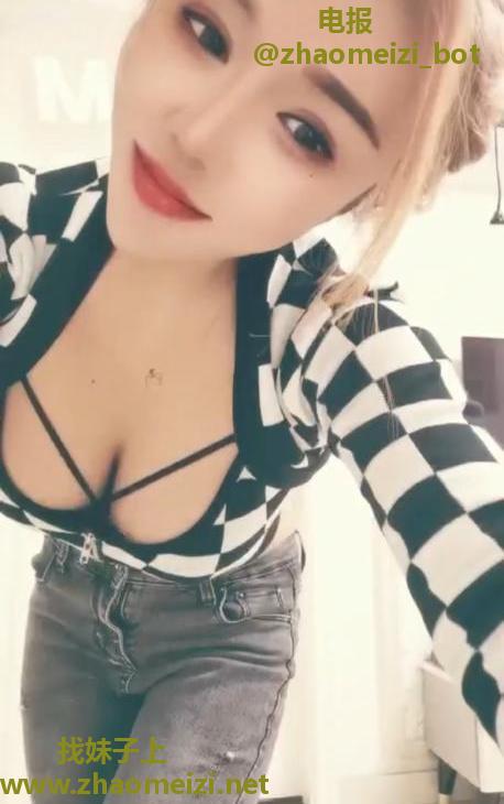 栖霞大奶