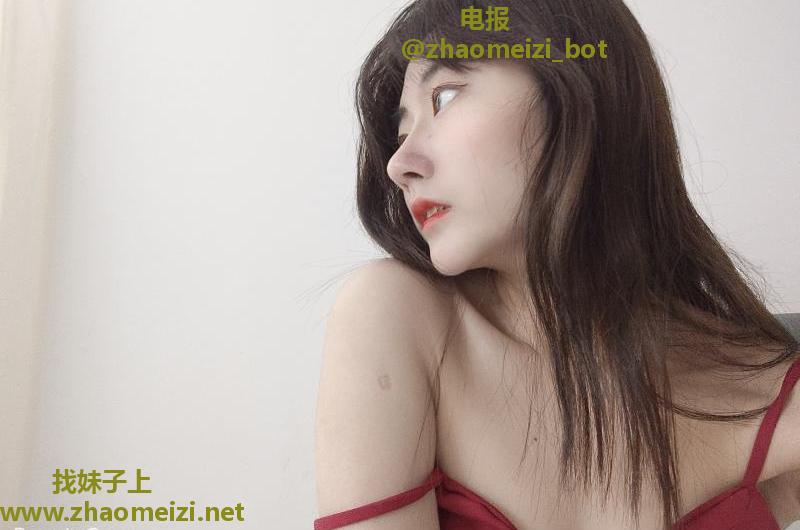 美女茶茶