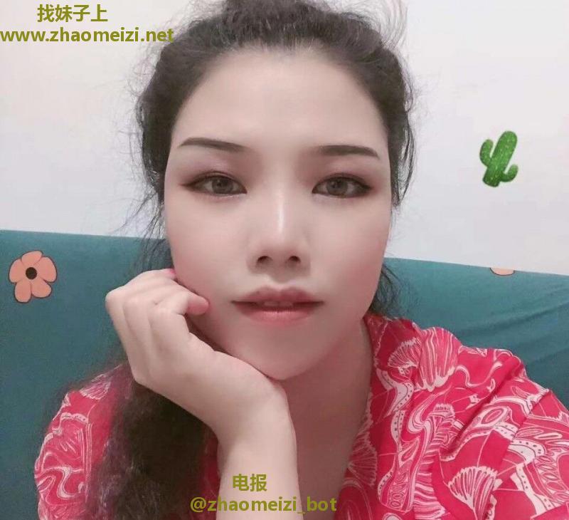 白云巨乳小慧